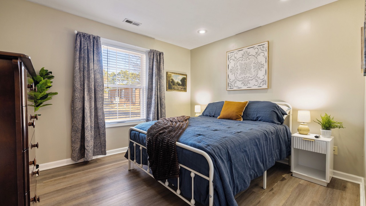 Photo of Bedroom in Murray