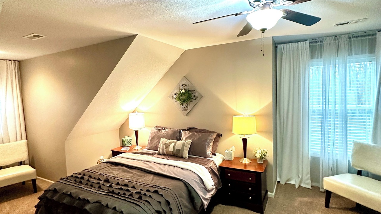 Photo of Bedroom in Liberty