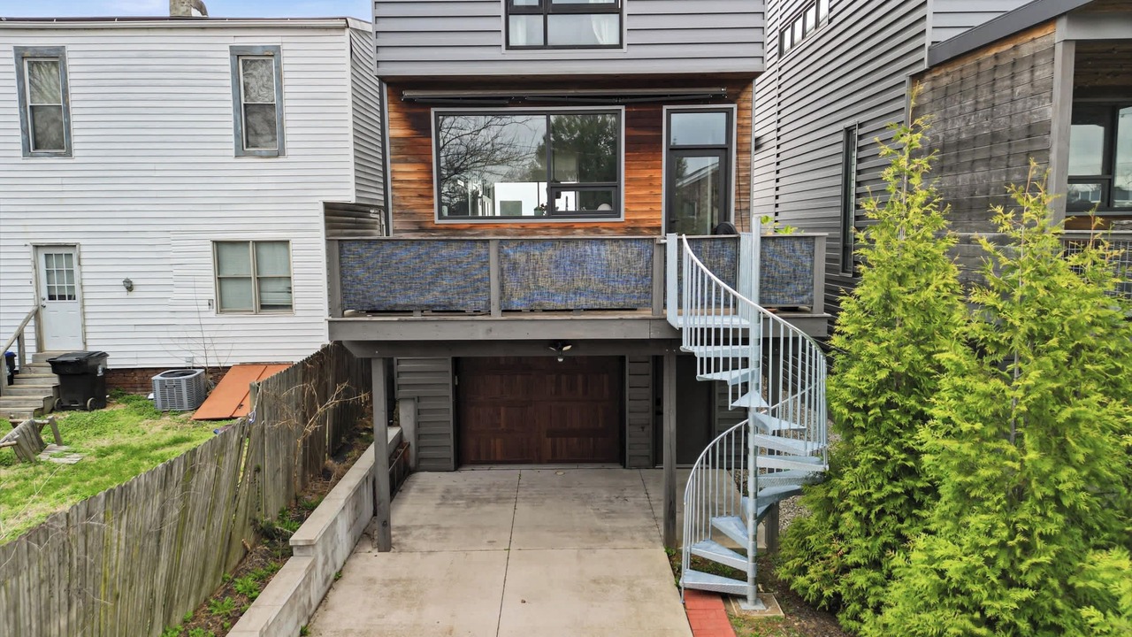 Photo of Outdoor in Phoenix Hill