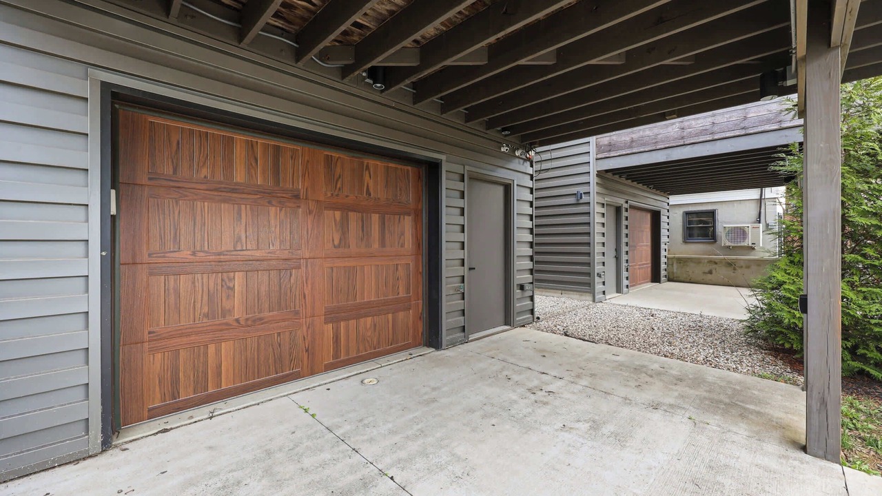 Photo of Outdoor in Phoenix Hill