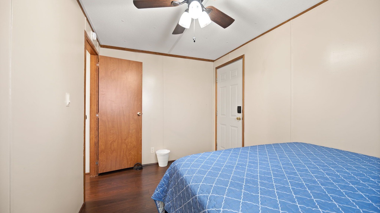 Photo of Bedroom in Burkesville