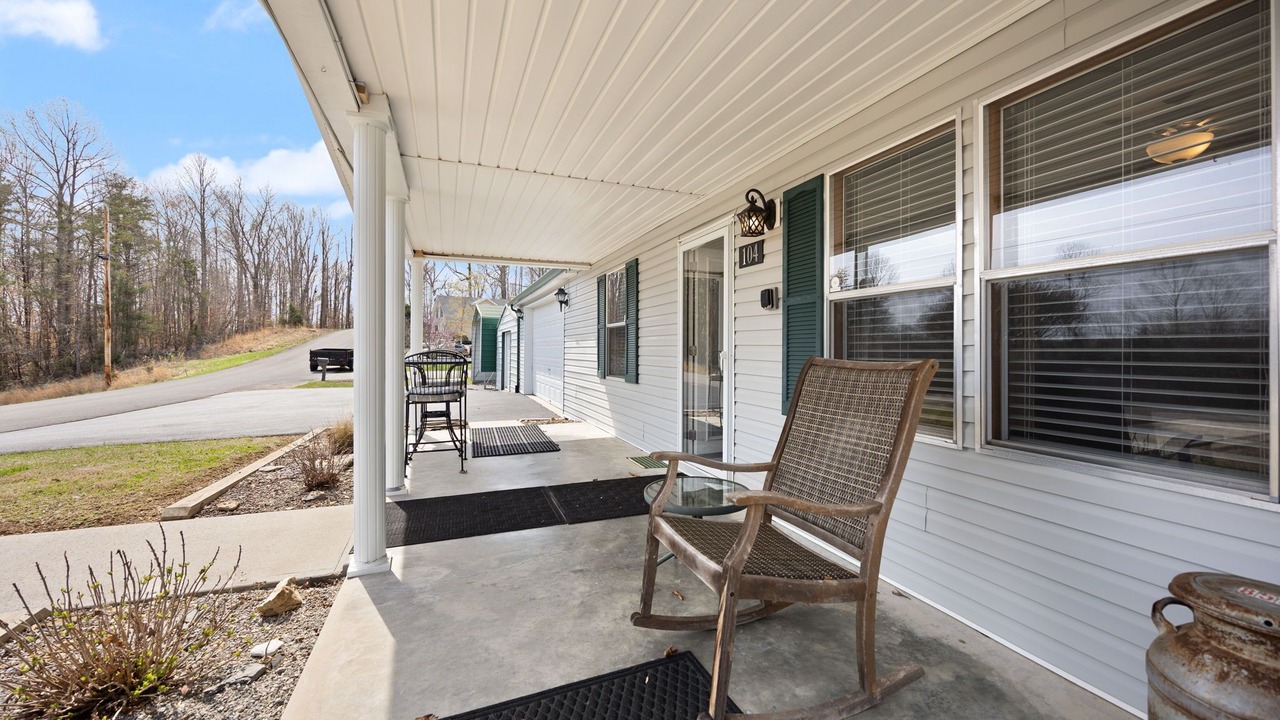 Photo of Patio Balcony in Burkesville