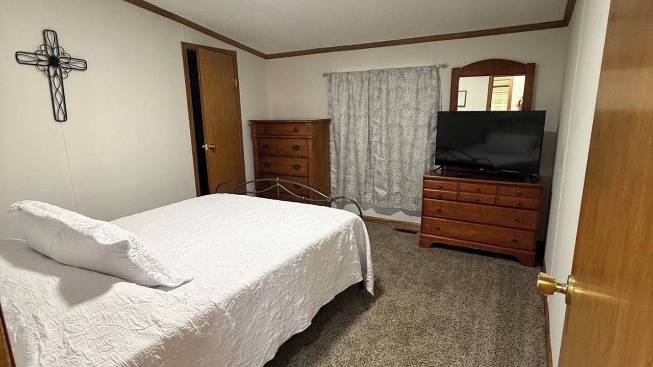 Photo of Bedroom in Cunningham