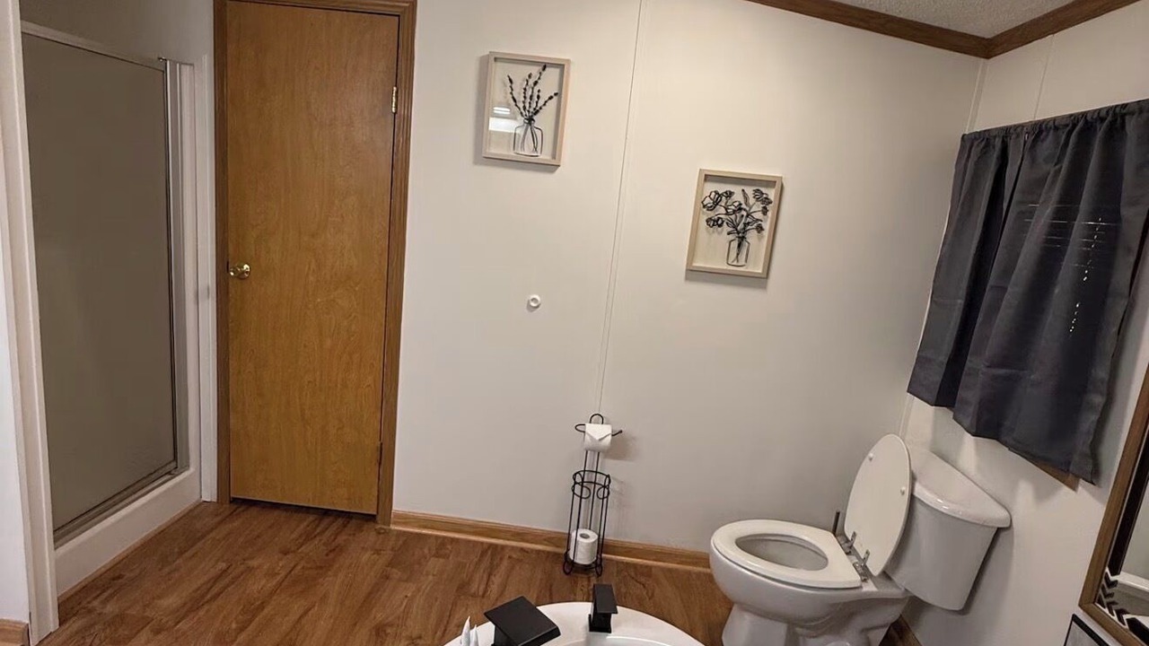 Photo of Bathroom in Cunningham