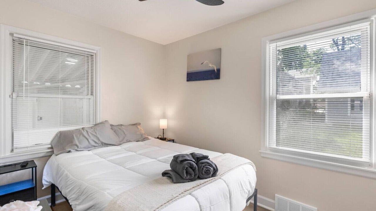 Photo of Bedroom in Liberty