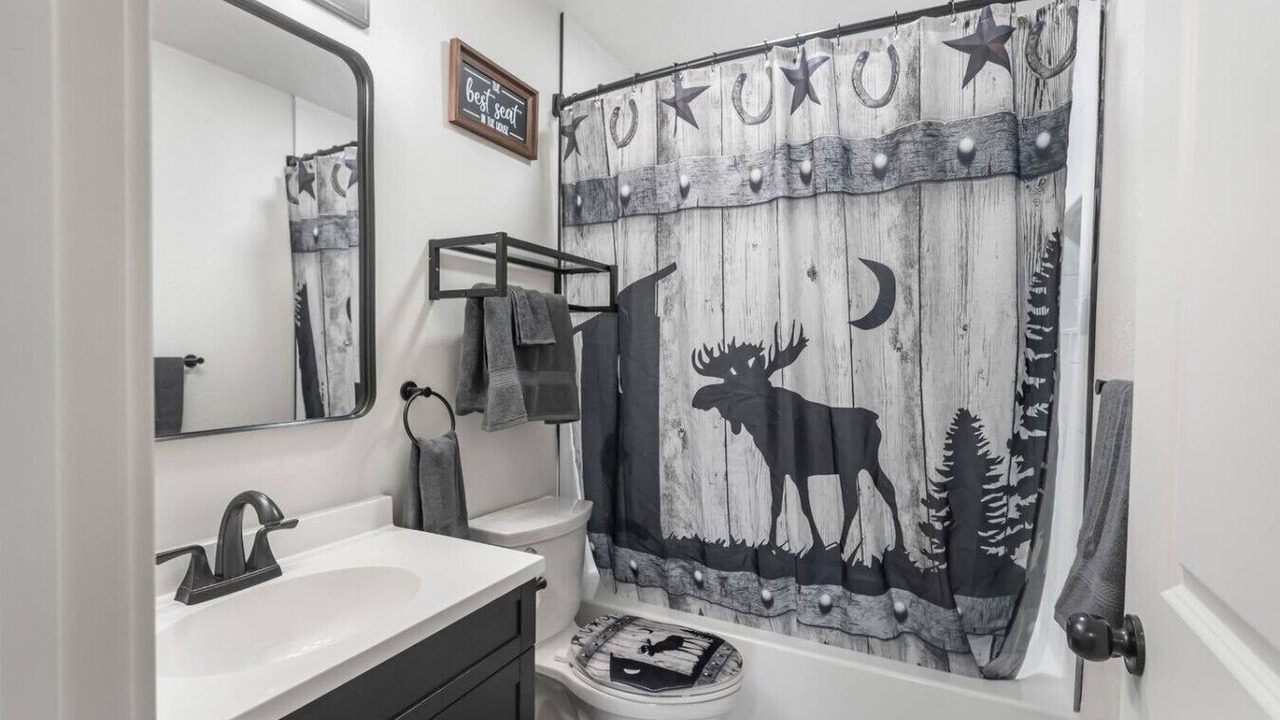 Photo of Bathroom in Liberty