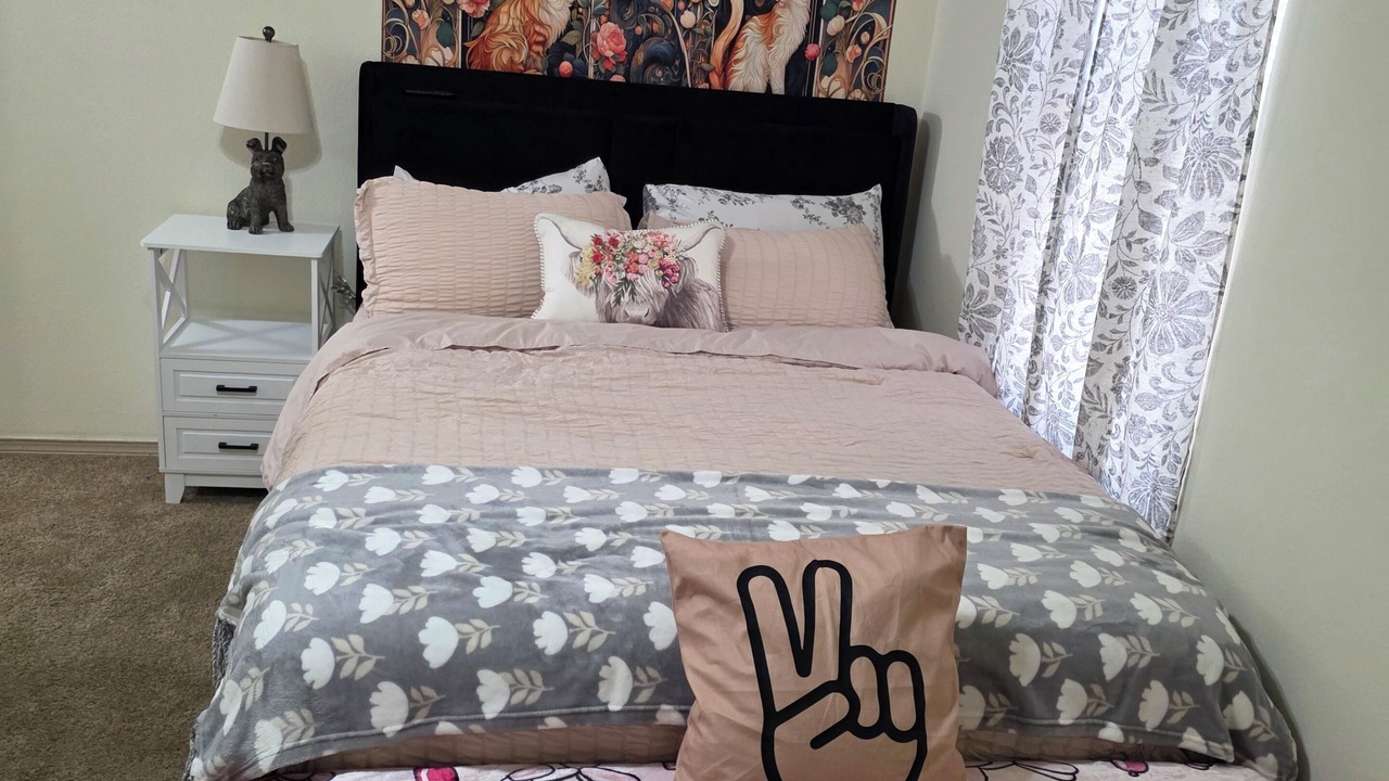 Photo of Bedroom in Bryant