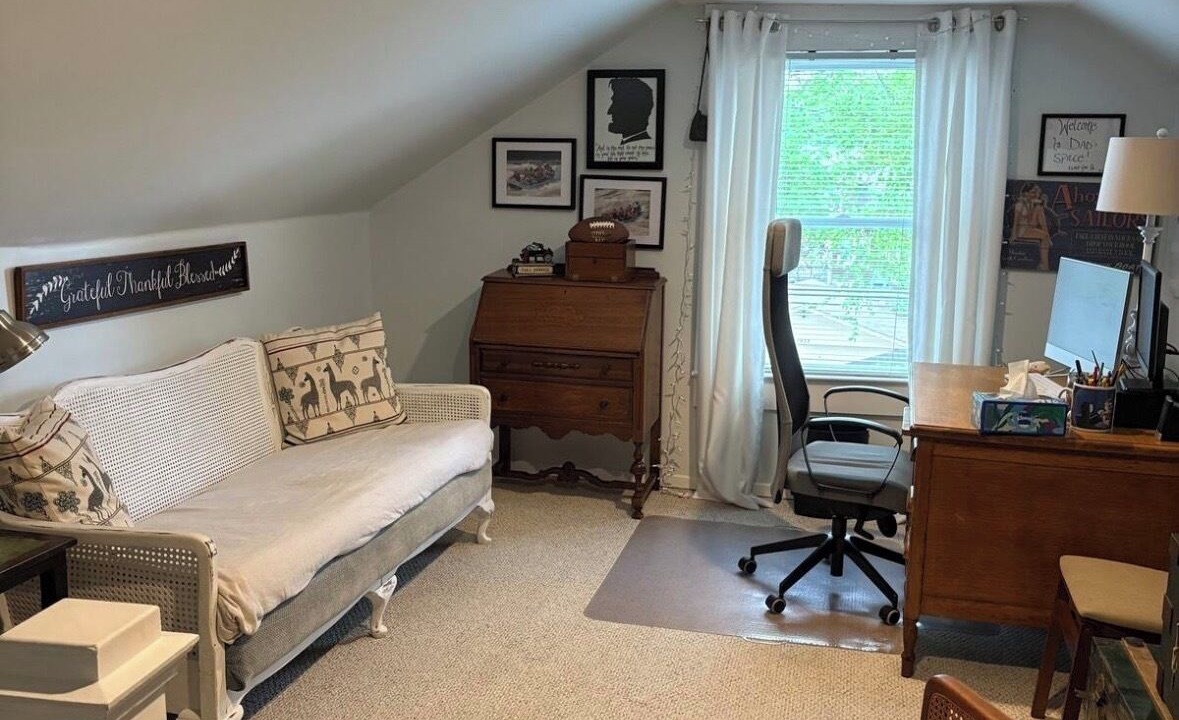 Photo of Livingroom in Deer Park