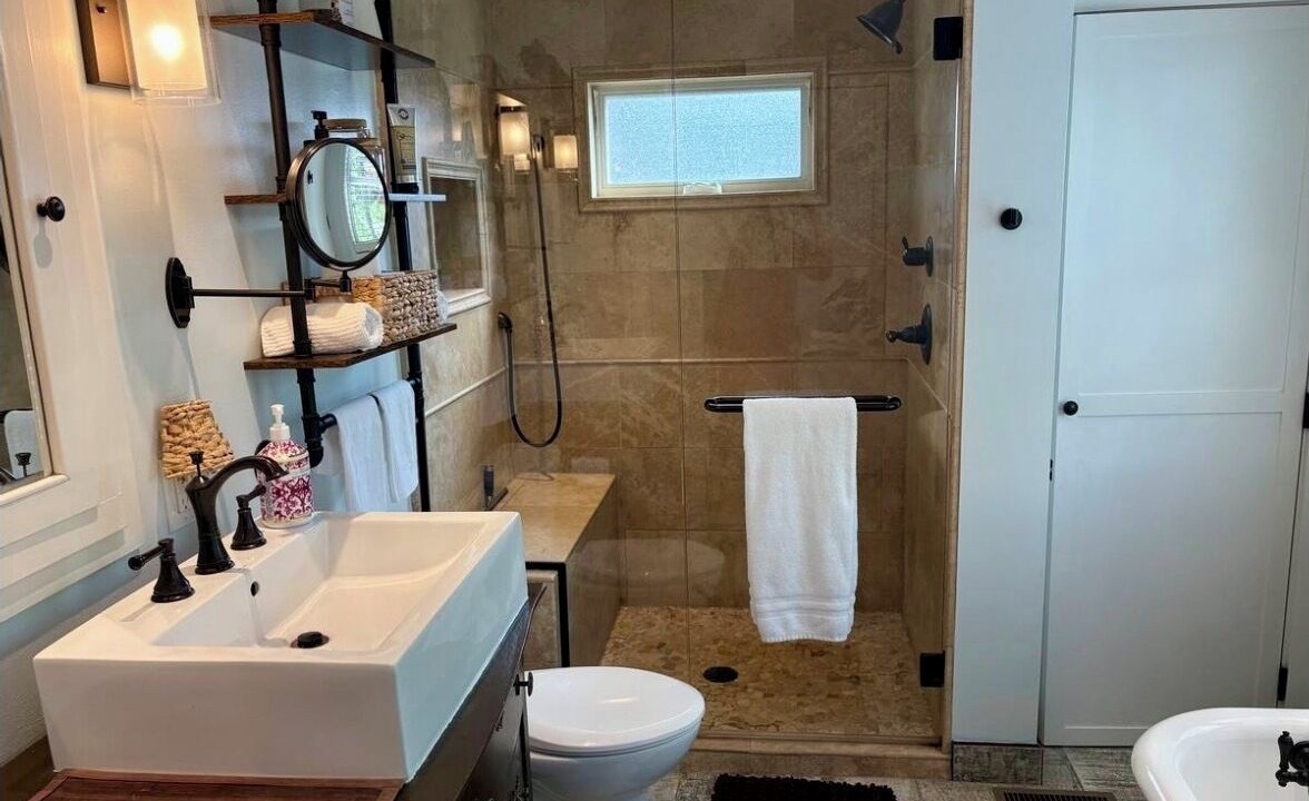 Photo of Bathroom in Deer Park