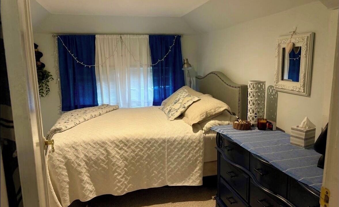 Photo of Bedroom in Deer Park