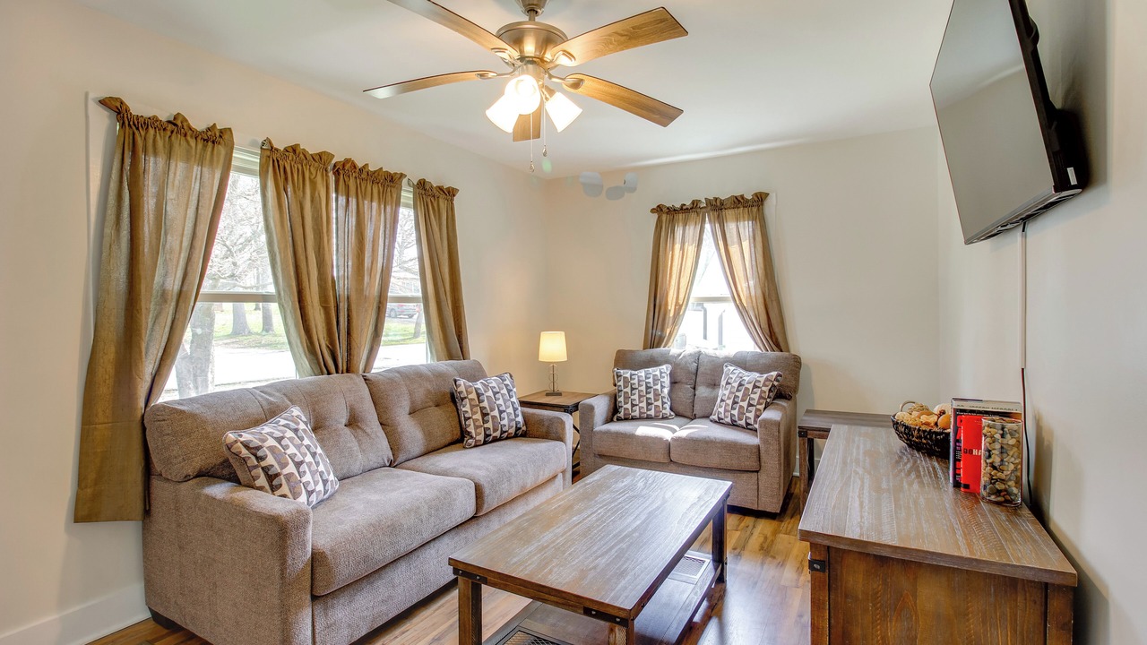 Photo of Livingroom in Tullahoma