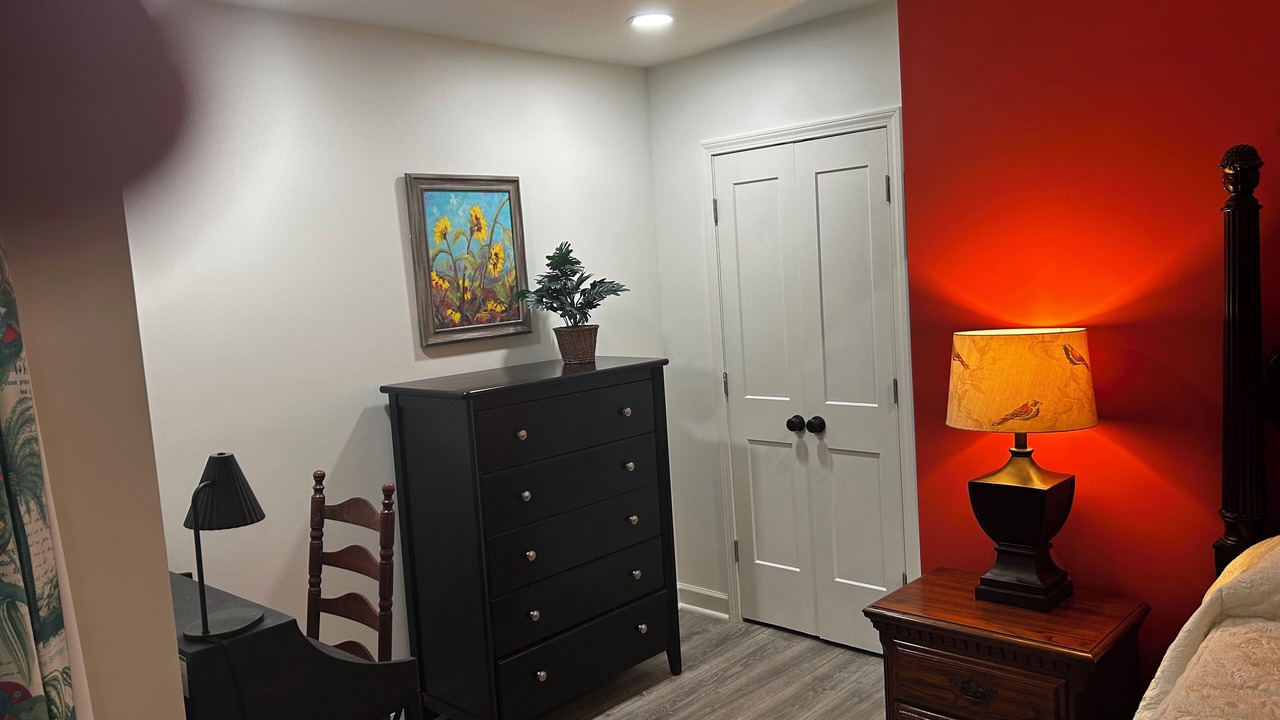 Photo of Bedroom in Pewee Valley