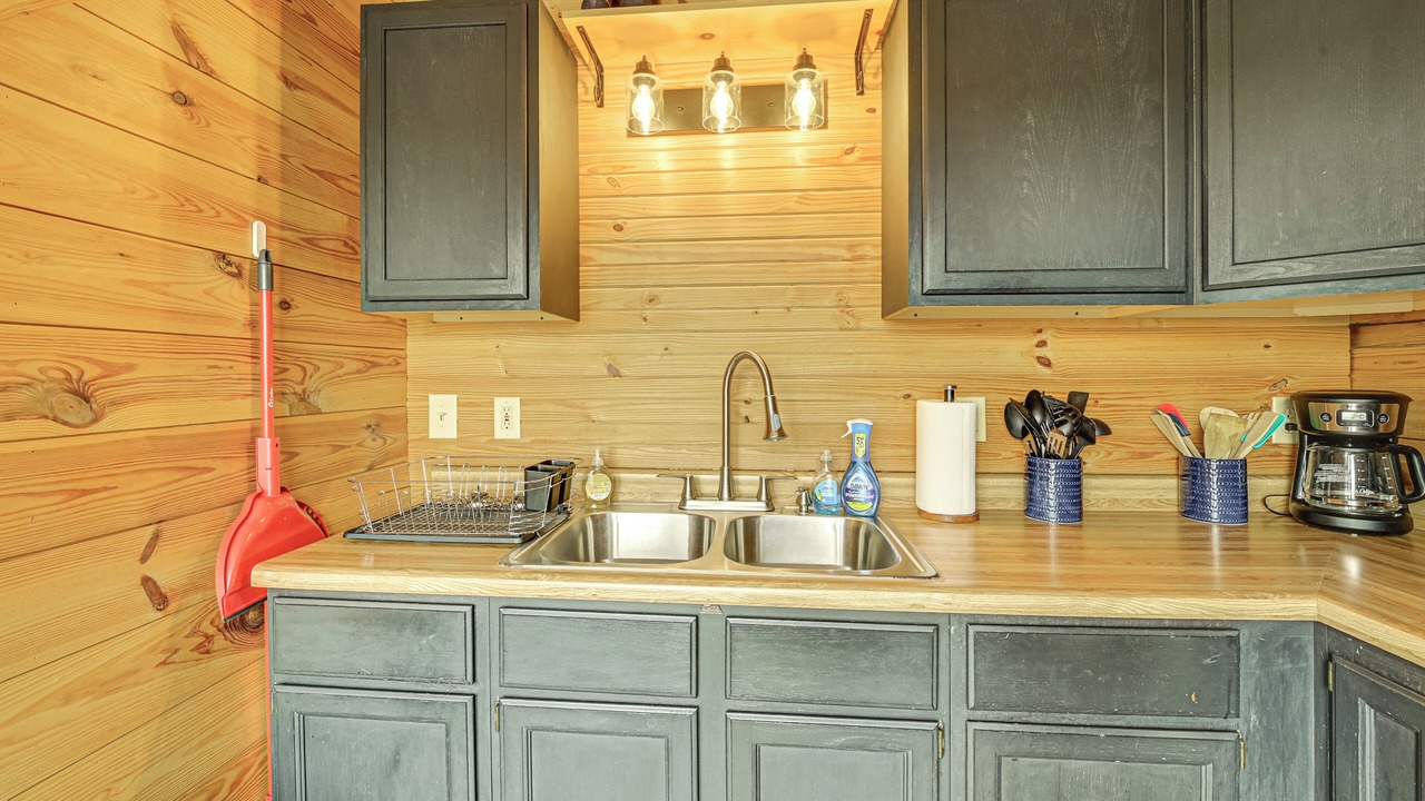 Photo of Kitchen in Bronston