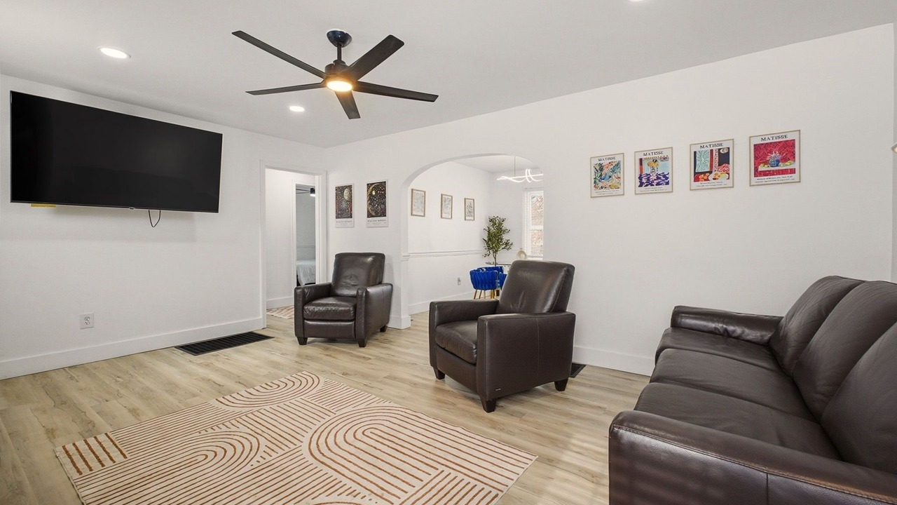 Photo of Livingroom in Southside
