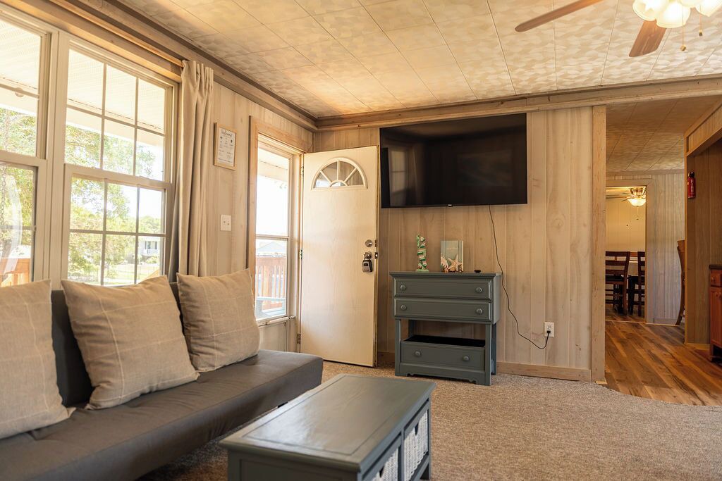 Photo of Livingroom in Sneads Ferry