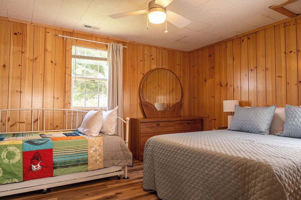 Photo of Bedroom in Sneads Ferry