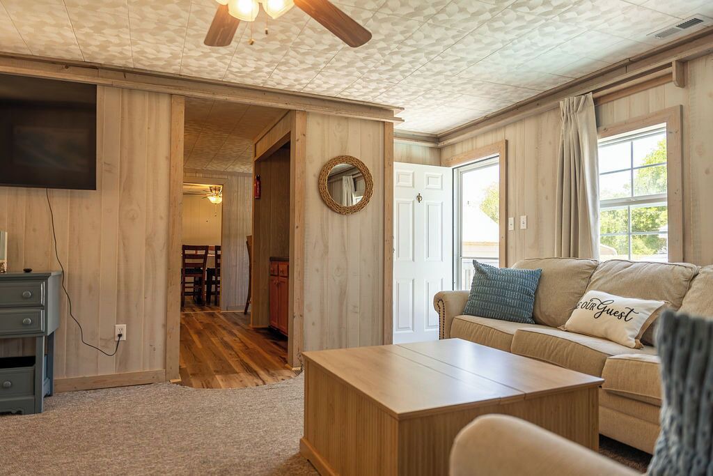 Photo of Livingroom in Sneads Ferry
