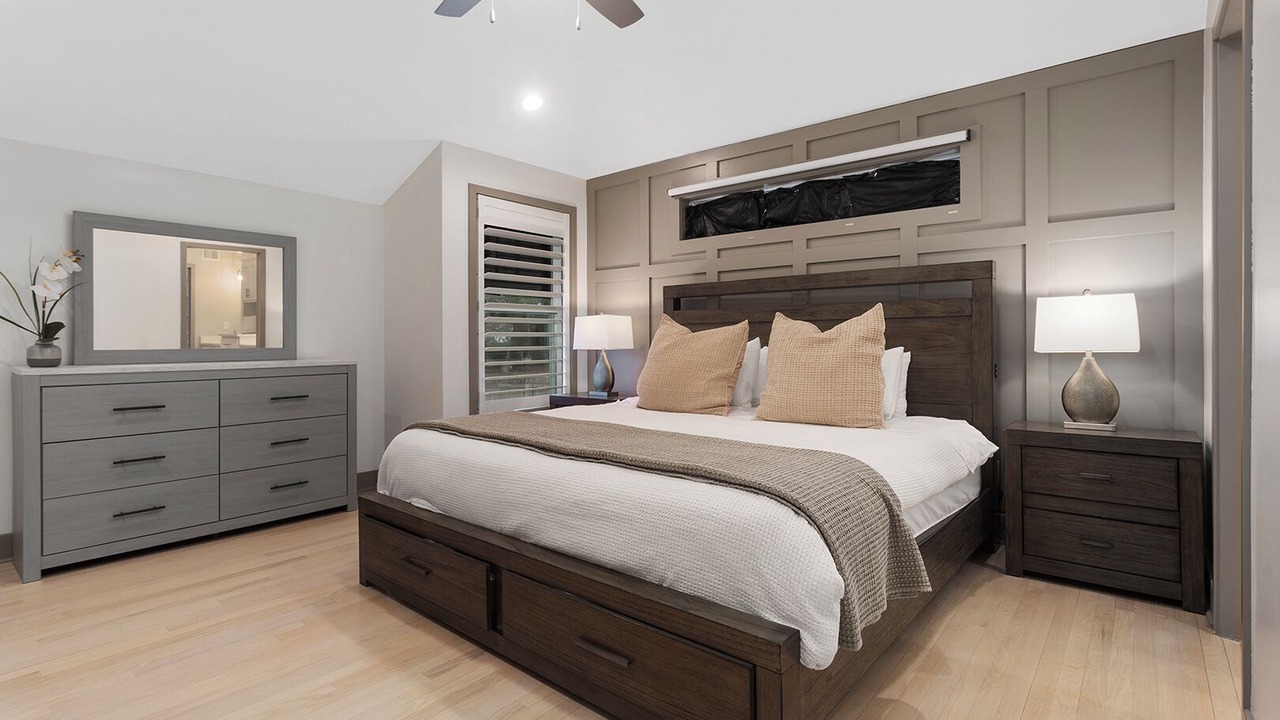 Photo of Bedroom in Prairie Village