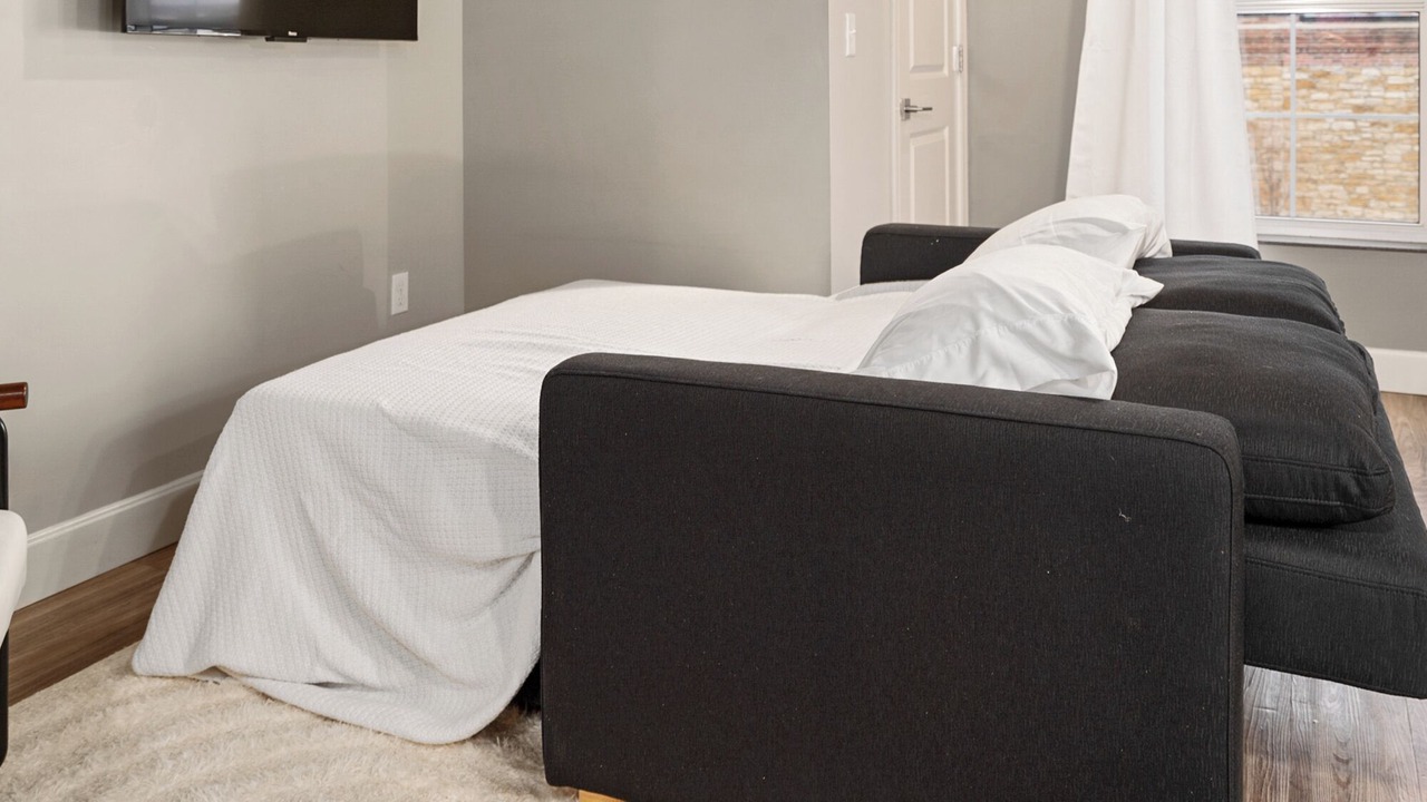 Photo of Bedroom in Lawrence
