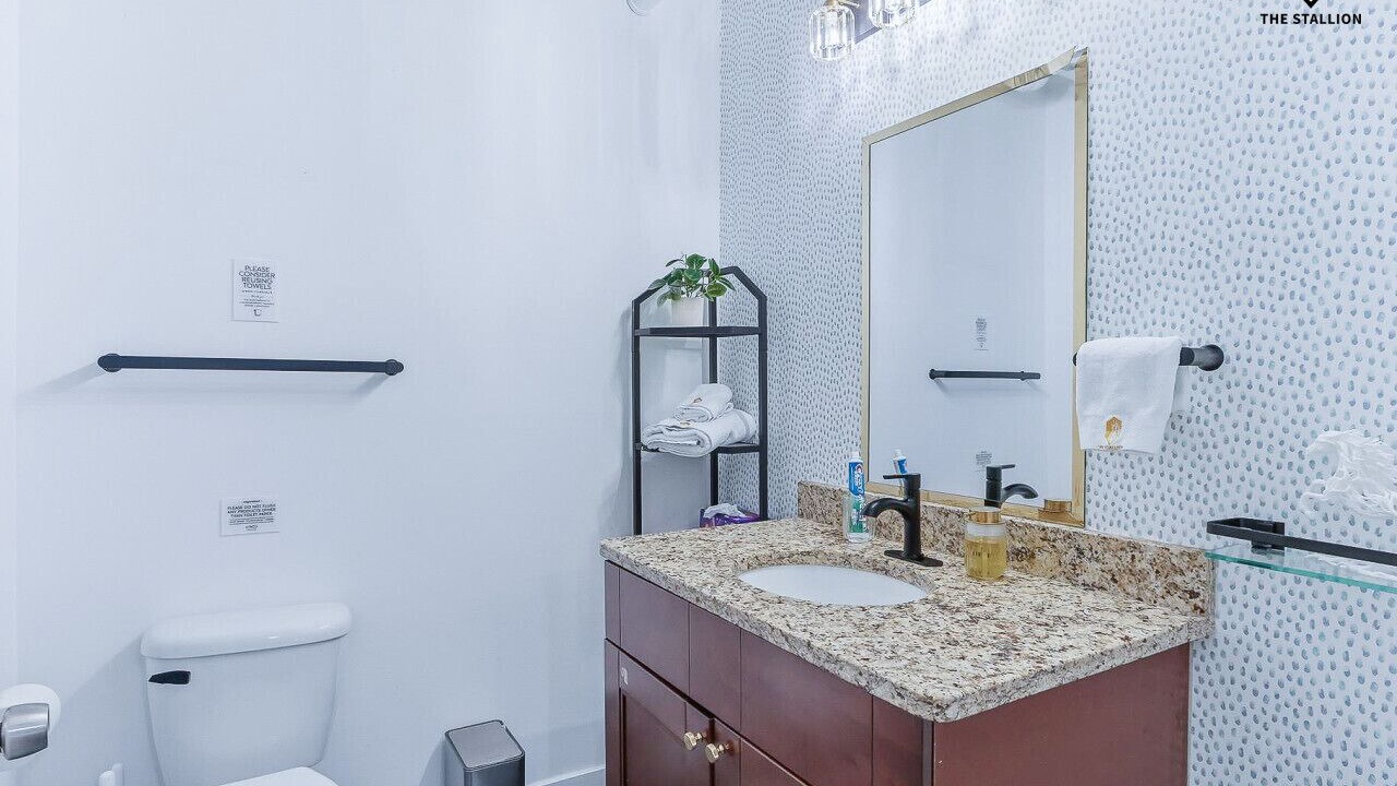 Photo of Bathroom in Downtown Memphis