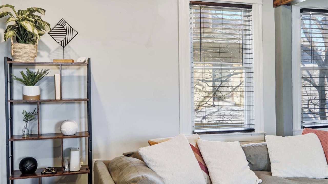 Photo of Bedroom in Beechmont
