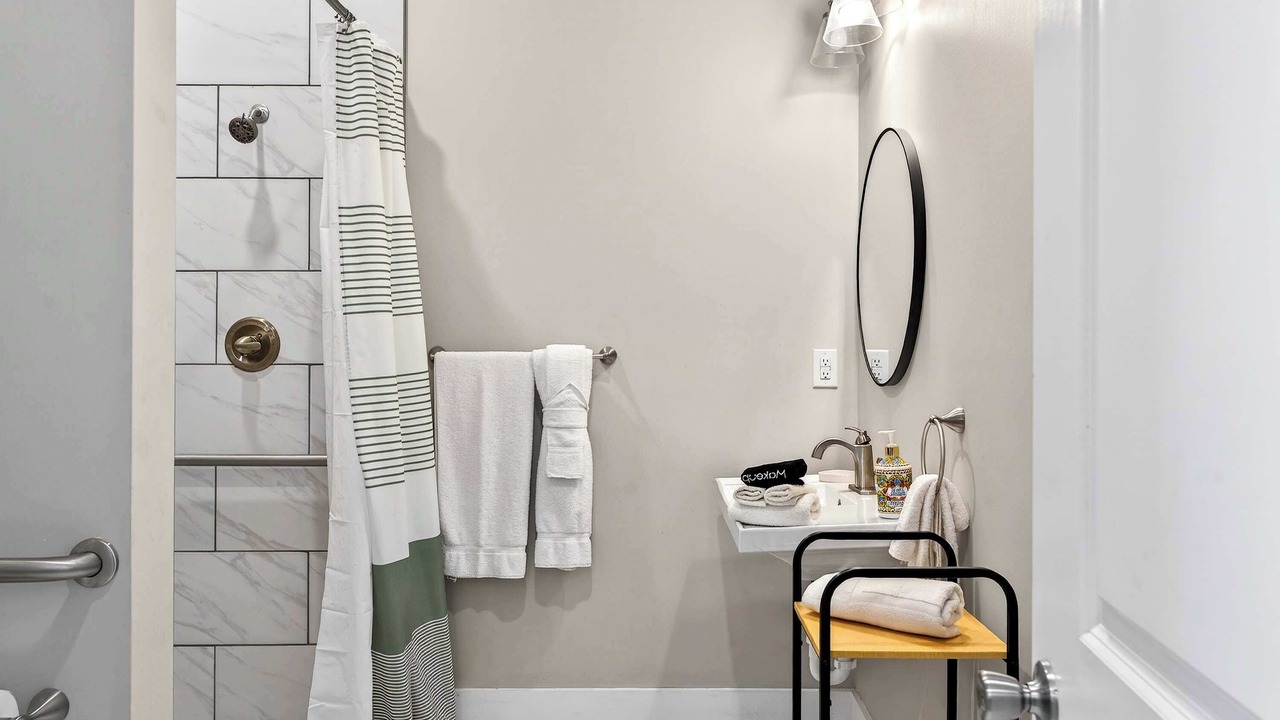Photo of Bathroom in Taylor Berry