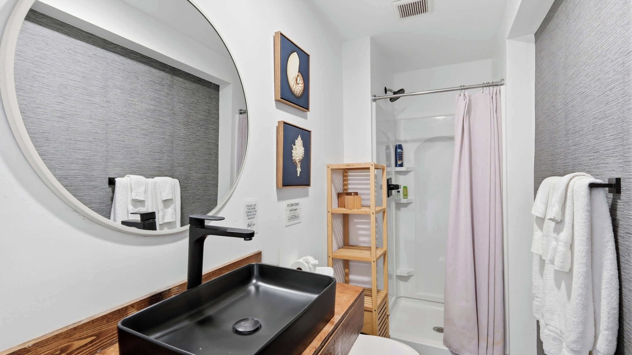Photo of Bathroom in Beechmont