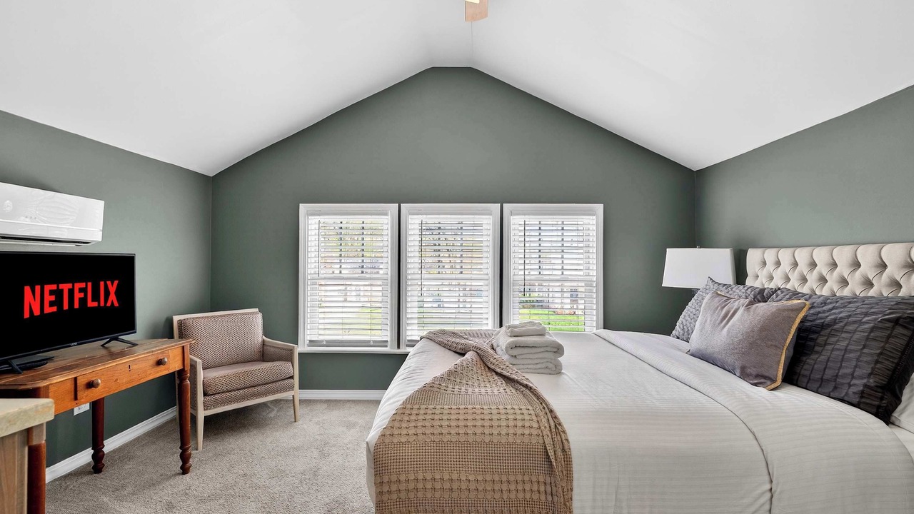Photo of Bedroom in Beechmont