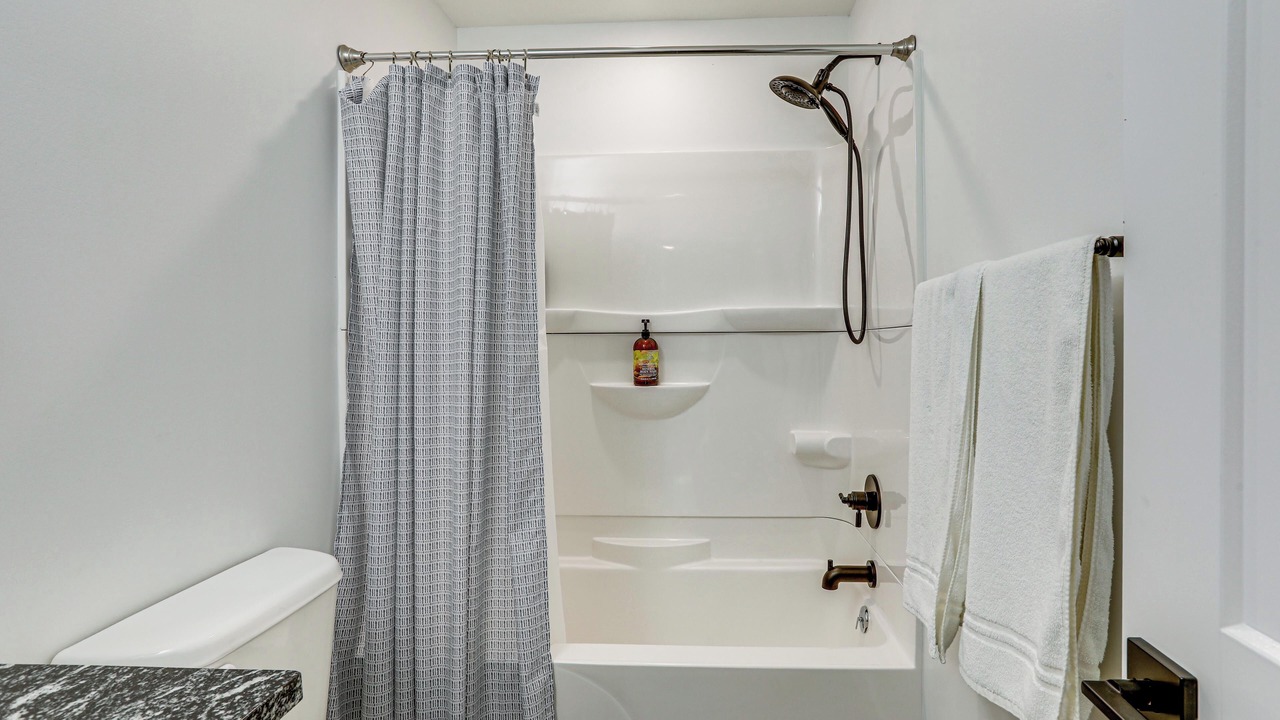 Photo of Bathroom in Van Buren