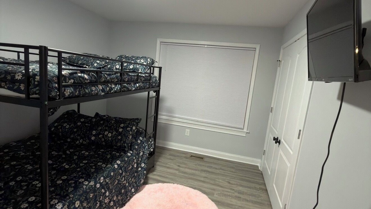 Photo of Bedroom in Jeffersontown