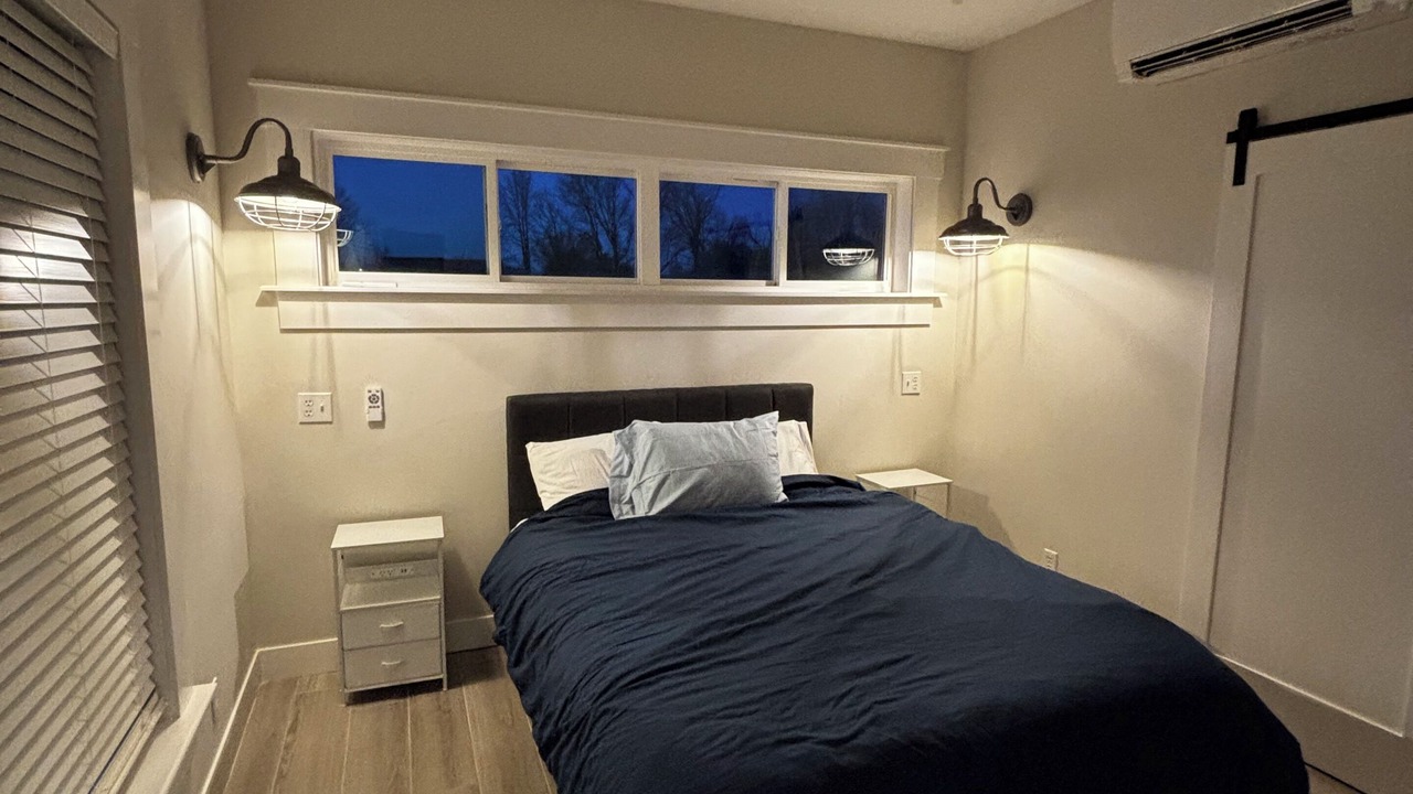 Photo of Bedroom in Smithville