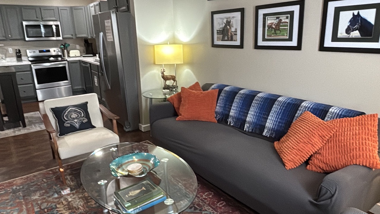 Photo of Livingroom in Bardstown