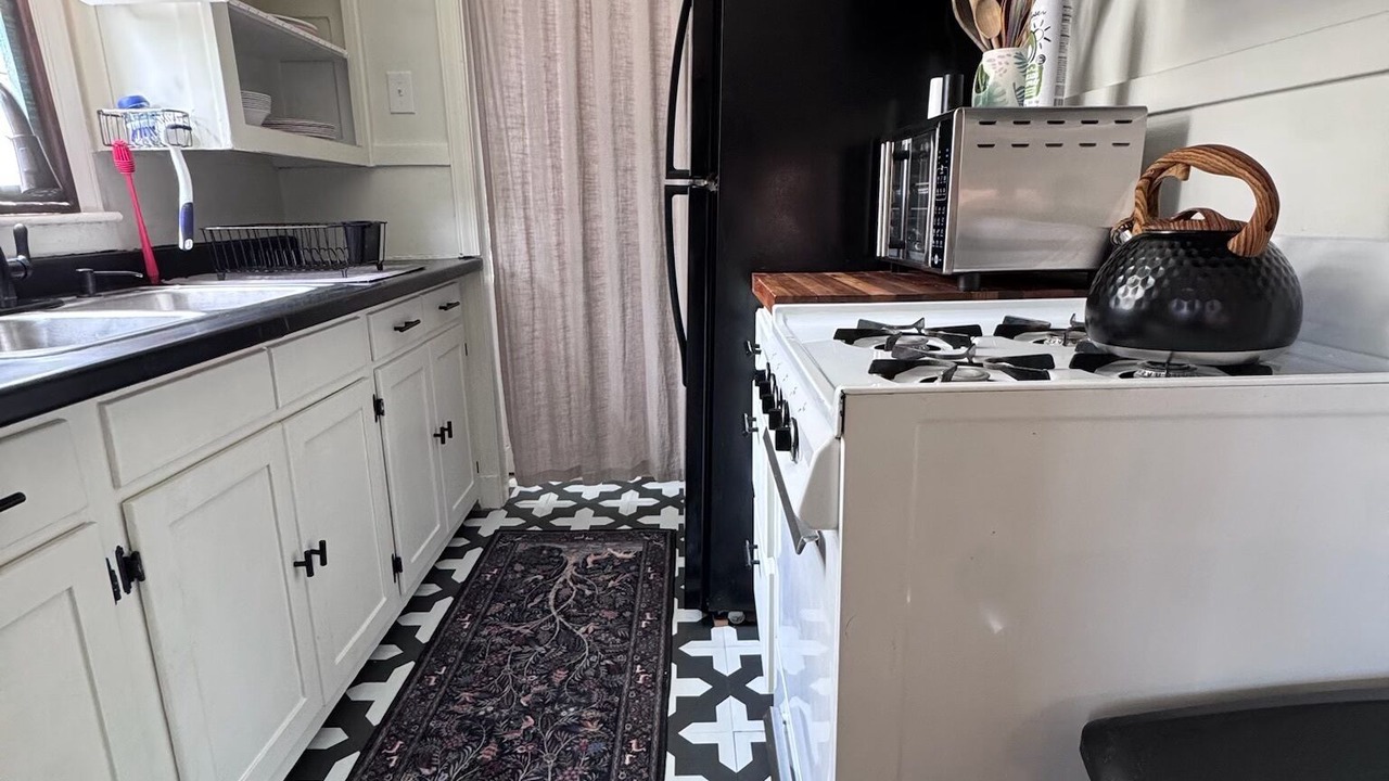Photo of Kitchen in Central Gardens