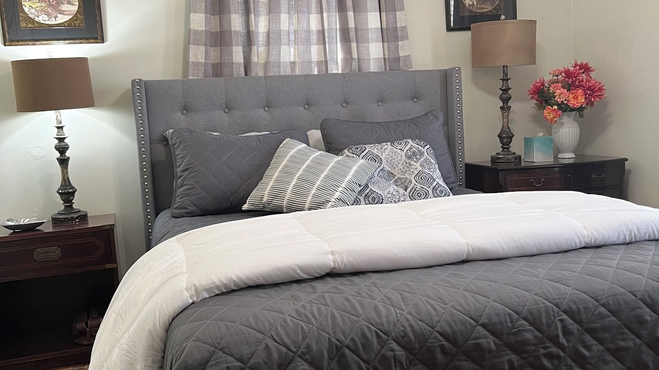 Photo of Bedroom in Central Gardens