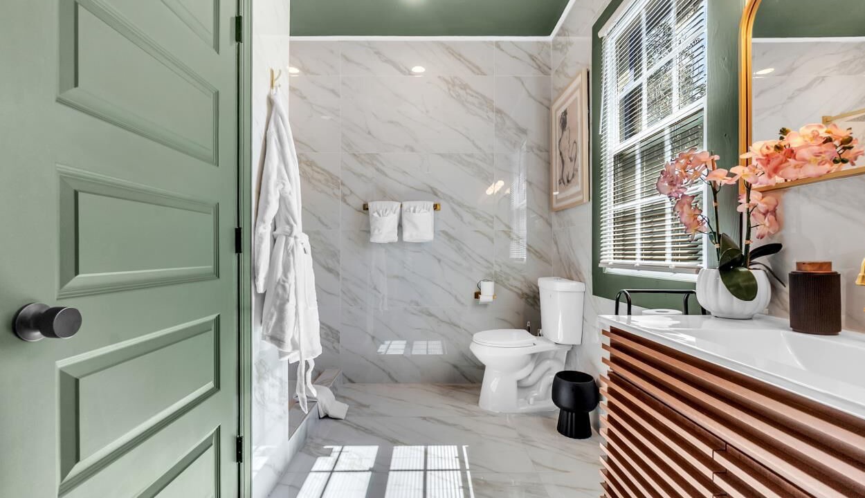 Photo of Bathroom in Vollintine-Evergreen