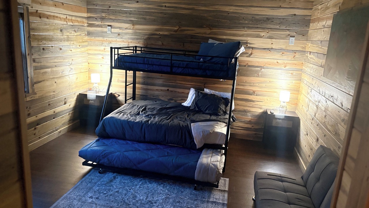 Photo of Bedroom in Murfreesboro