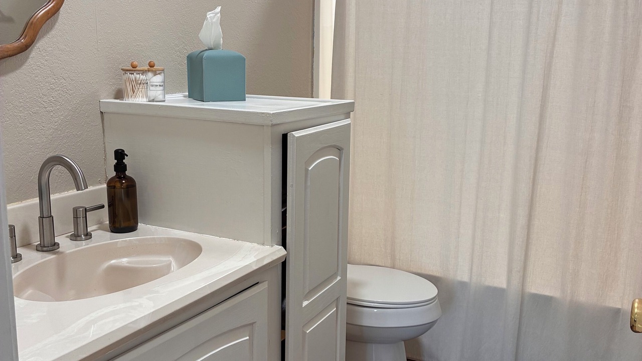Photo of Bathroom in Evening Shade
