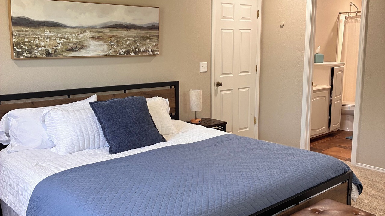 Photo of Bedroom in Evening Shade
