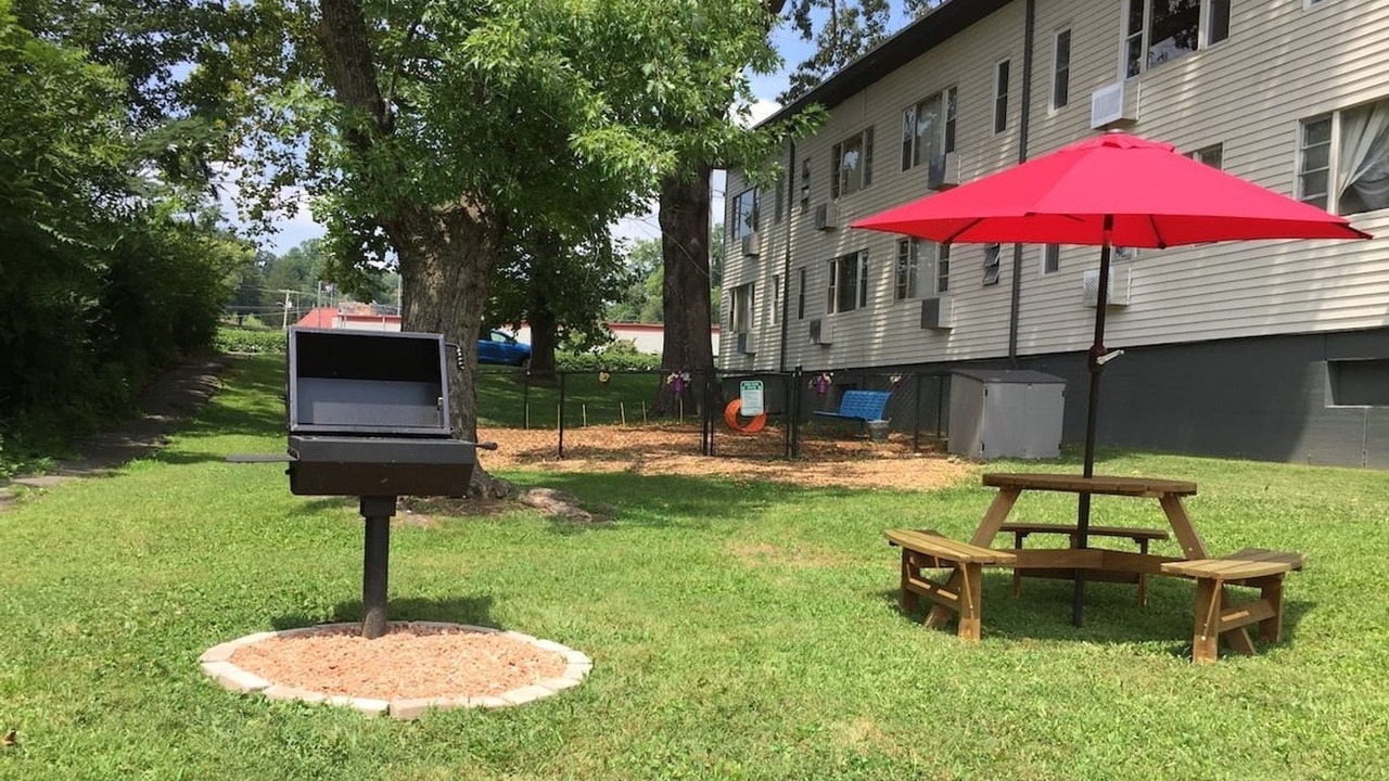 Photo of Outdoor in Oak Ridge