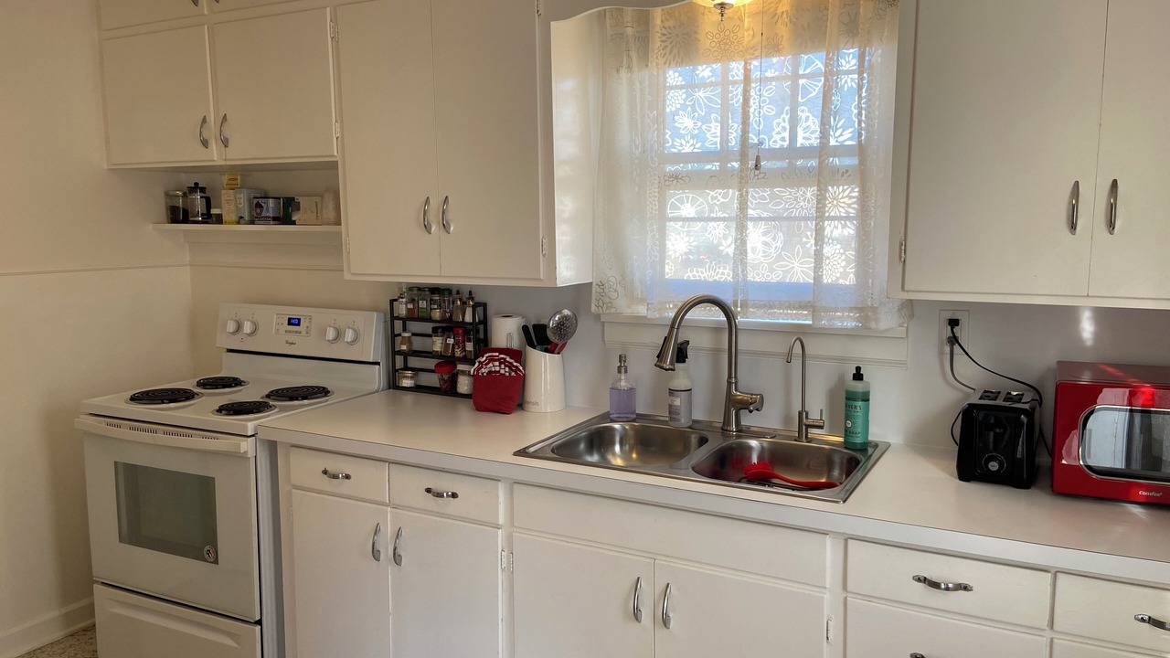 Photo of Kitchen in Russell