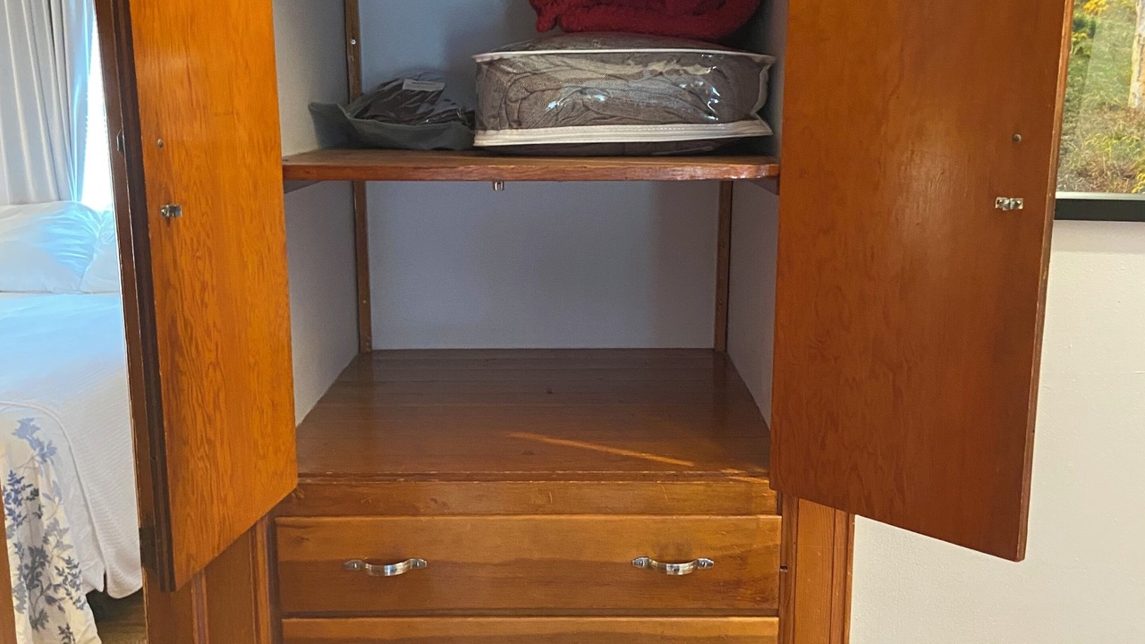Photo of Bedroom in Russell