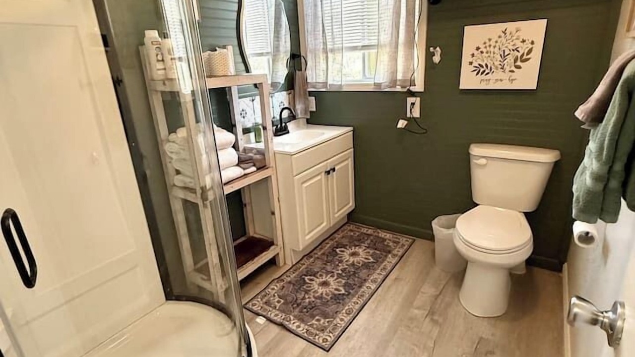 Photo of Bathroom in Branson