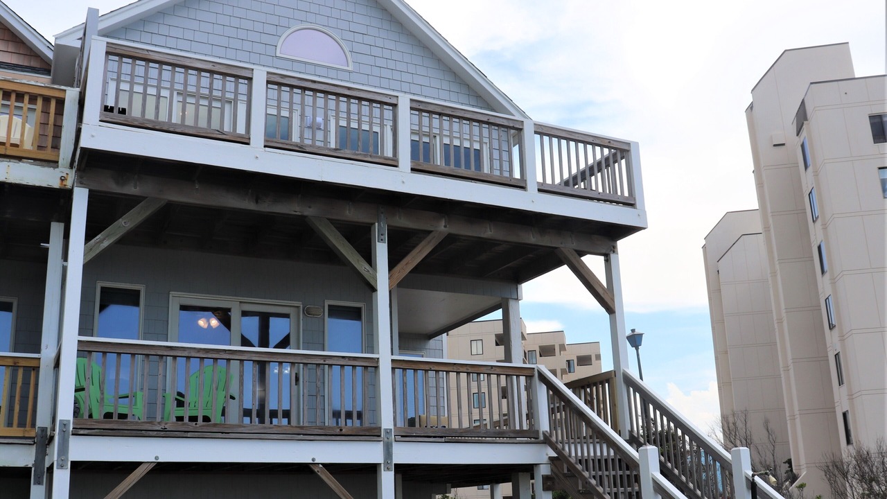 Photo of Others in Emerald Isle
