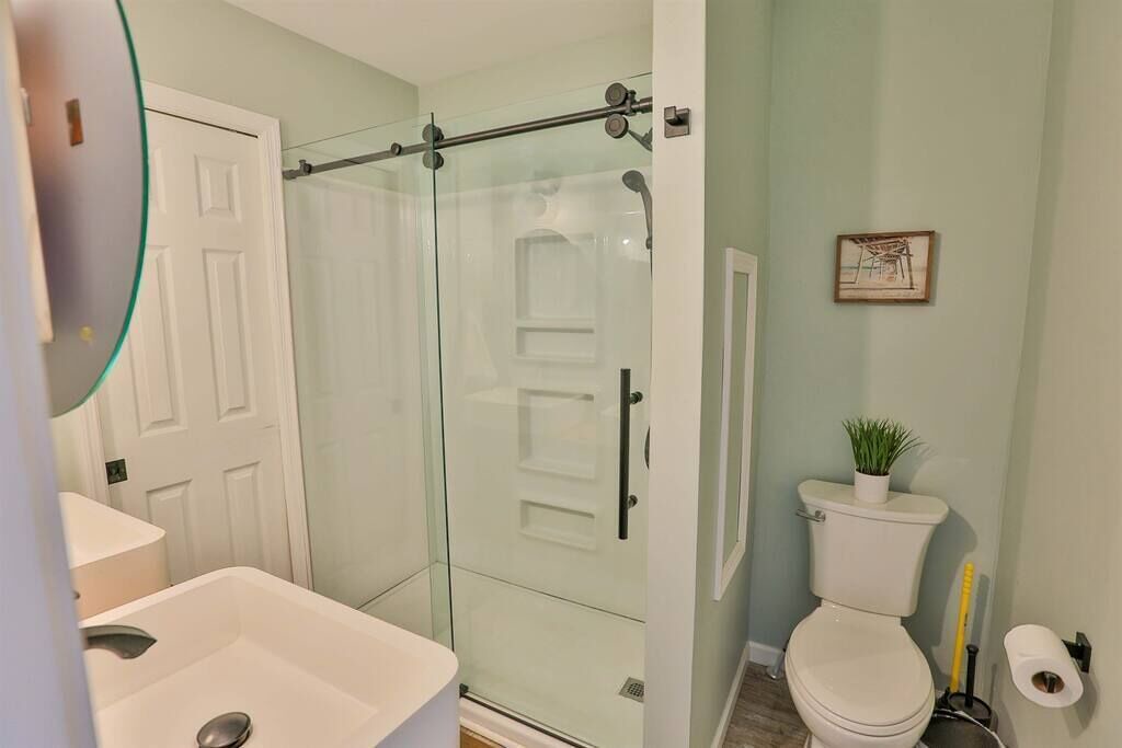 Photo of Bathroom in Emerald Isle