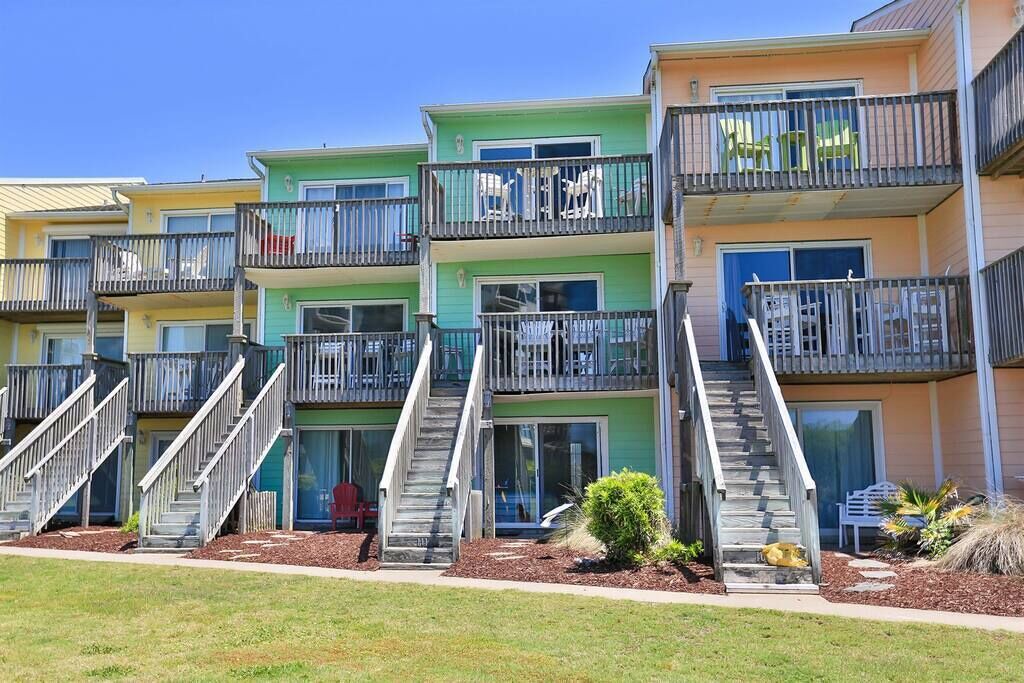 Photo of Others in Emerald Isle