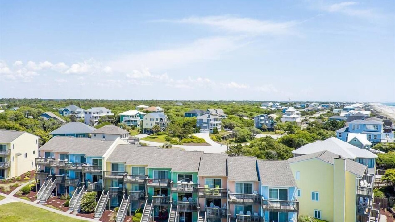 Photo of Others in Emerald Isle