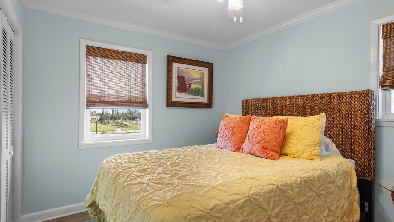 Photo of Bedroom in Marshallberg