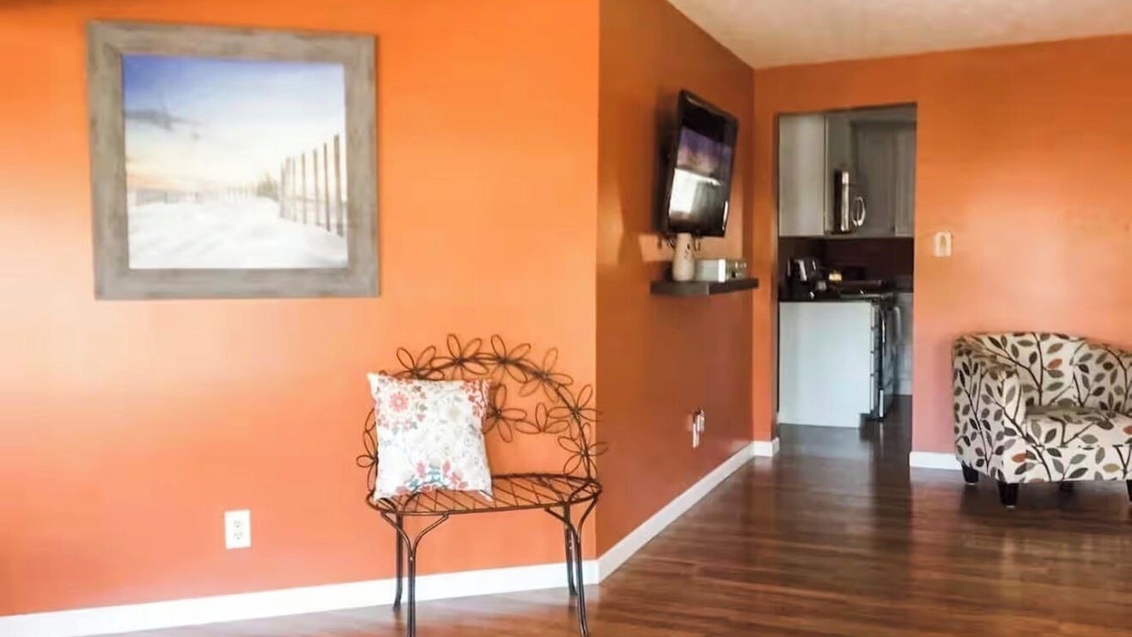 Photo of Livingroom in Elwood