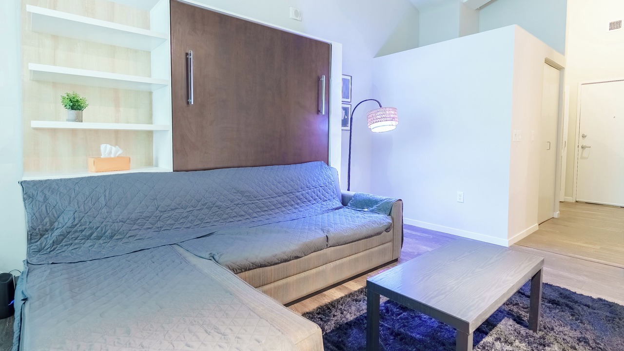Photo of Livingroom in Central Business District