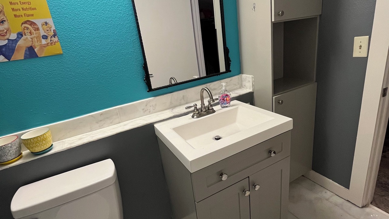 Photo of Bathroom in Downtown Memphis